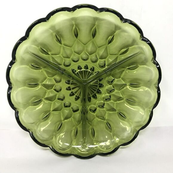 Vintage Anchor Hocking Avocado Green Glass Divided Relish Dish Round 8.5" - Picture 1 of 6